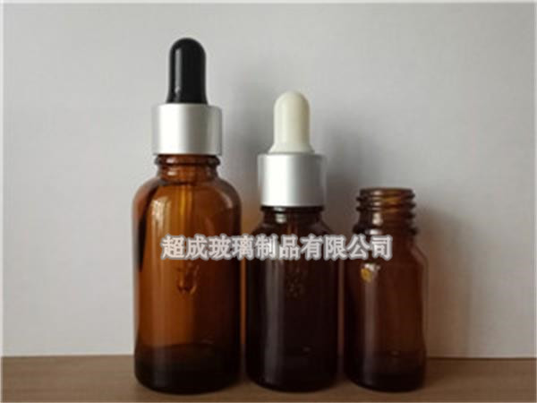 棕色滴管精油瓶